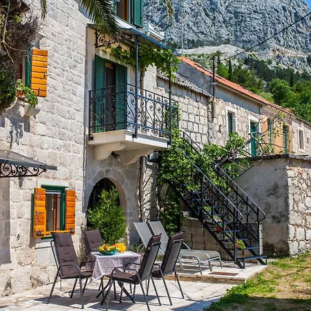 Villa Old Stone House *