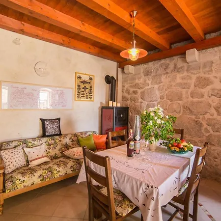 Villa Old Stone House *