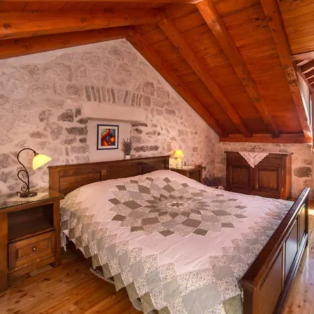 Old Stone House Villa