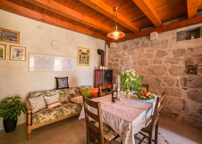 Villa Old Stone House *